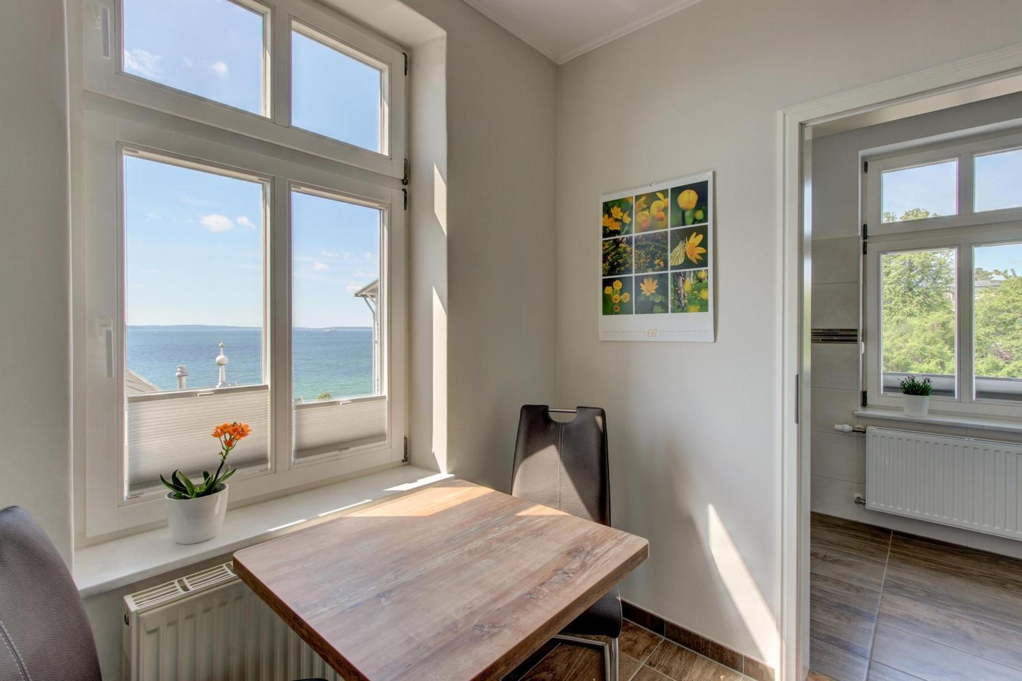 Villa Fernsicht - Wohnung Nr 1 - Mit Meerblick Sassnitz Extérieur photo